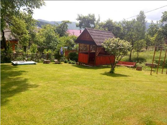 Затишний Дім Villa Jaremcse Kültér fotó